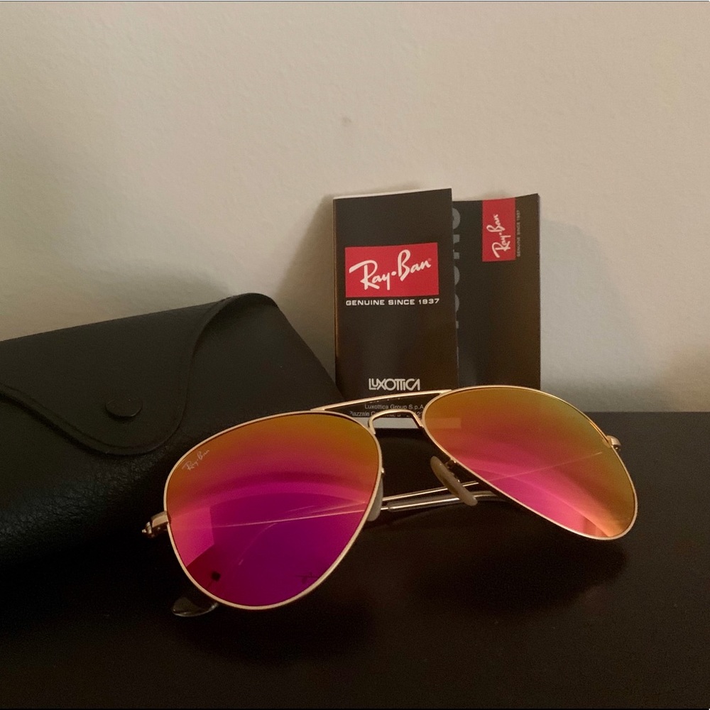 Ray-Ban Aviator Flash Lenses (Pink) - Never Worn
